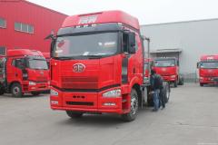 解放 J6P重卡 390馬力 6X4 LNG牽引車(chē)(CA4250P66T1A2E22M4)