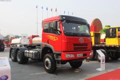 解放 悍威(J5M)重卡 380馬力 6X6 牽引車(CA4253P2K14T)