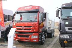 解放 新悍威(J5M)重卡 336馬力 6X4 LNG牽引車(chē)(復(fù)合型)(CA4253P1K15T1NA80)