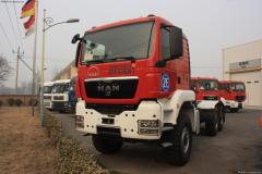 曼(MAN) TGS33系列重卡 540馬力 6X6 消防車(chē)(底盤(pán))(型號(hào)33.540)