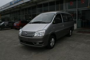 東風(fēng)柳汽 風(fēng)行菱智 2012款 M5 Q3長(zhǎng)車 2.0L 標(biāo)準(zhǔn)版 9座