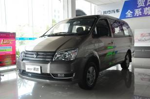 東風(fēng)柳汽 風(fēng)行菱智 2012款 M5 Q3長(zhǎng)車 2.0L 標(biāo)準(zhǔn)版 7座