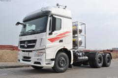 北奔 V3M重卡 380馬力 6X4 天然氣牽引車(ND4250B38J7Z00)