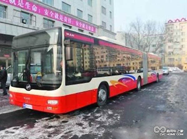 16米公交車 無錫超長(zhǎng)公交車