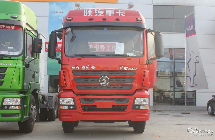 陜汽 德龍M3000重卡 336馬力 8X4 倉(cāng)柵載貨車(chē)(LNG) (SX5316CCYGR456TL)