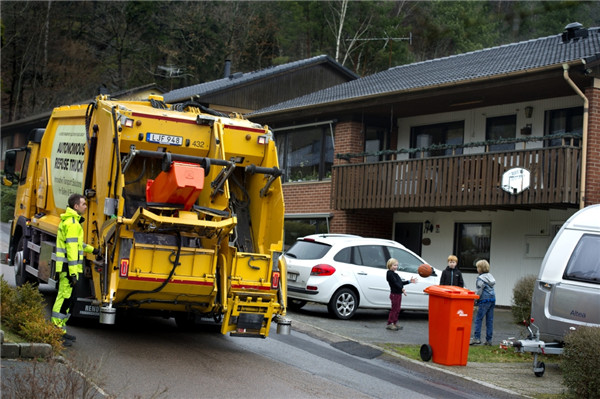 04 沃爾沃自動駕駛城市垃圾清運車.jpg